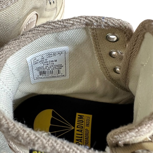 Palladium Unisex Pampa Hi Canvas Boots In  Sahara/Ecru US W 7/ M 5.5 - Picture 9 of 10